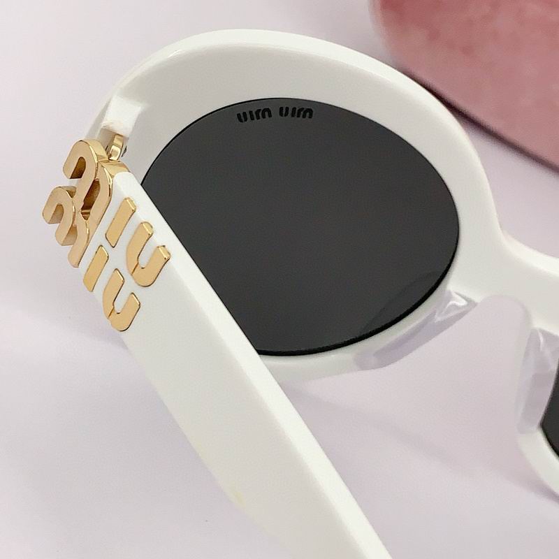 MiuMiu Glasses (52)